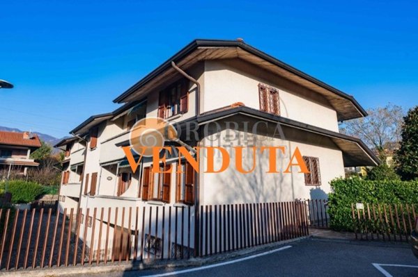 casa indipendente in vendita a Ponteranica
