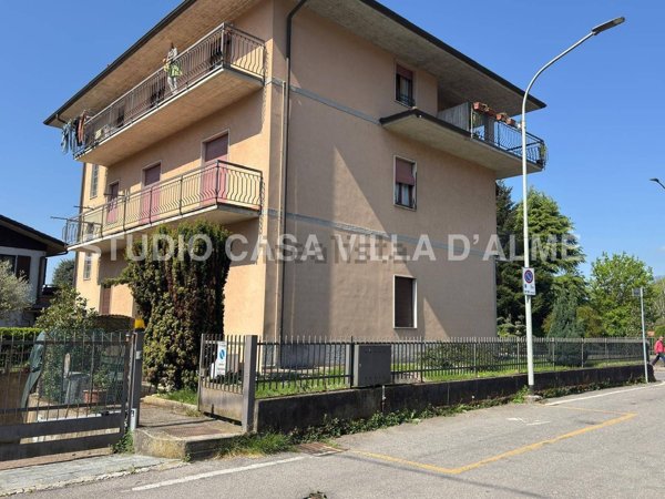 appartamento in vendita a Ponteranica
