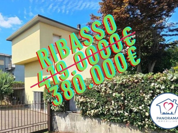 casa indipendente in vendita a Ponteranica