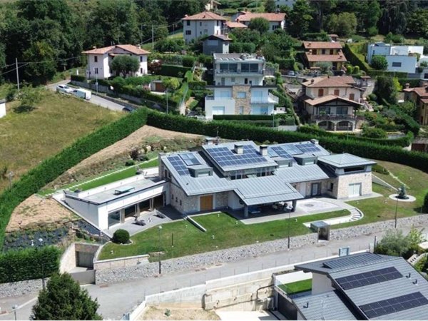 villa in vendita a Ponteranica