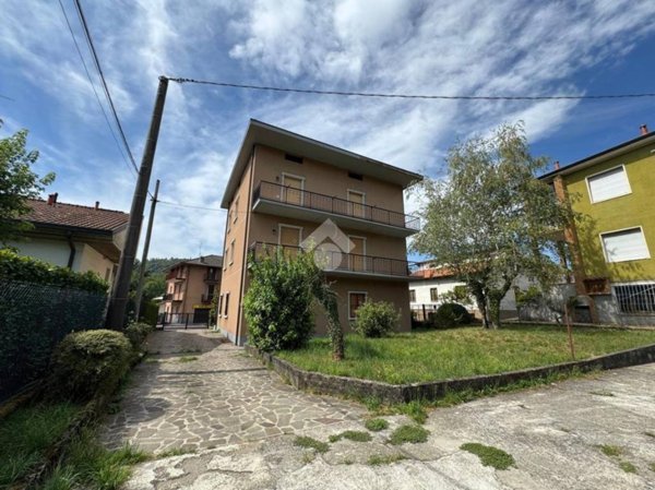 casa indipendente in vendita a Ponteranica