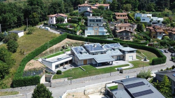 casa indipendente in vendita a Ponteranica