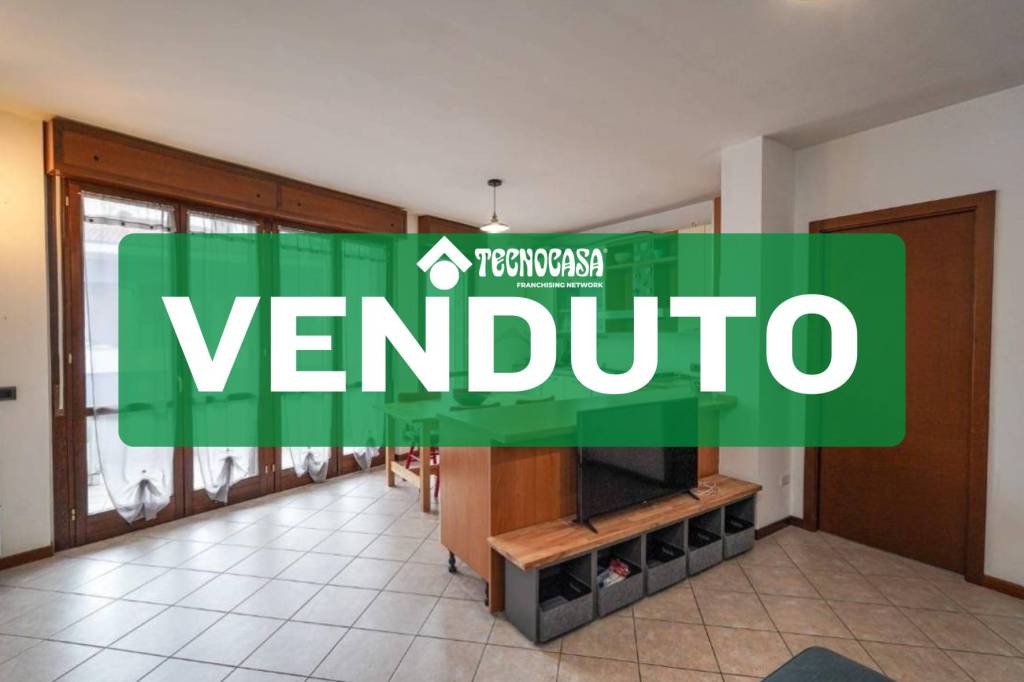 appartamento in vendita a Ponte San Pietro in zona Locate