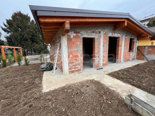 casa indipendente in vendita a Ponte San Pietro