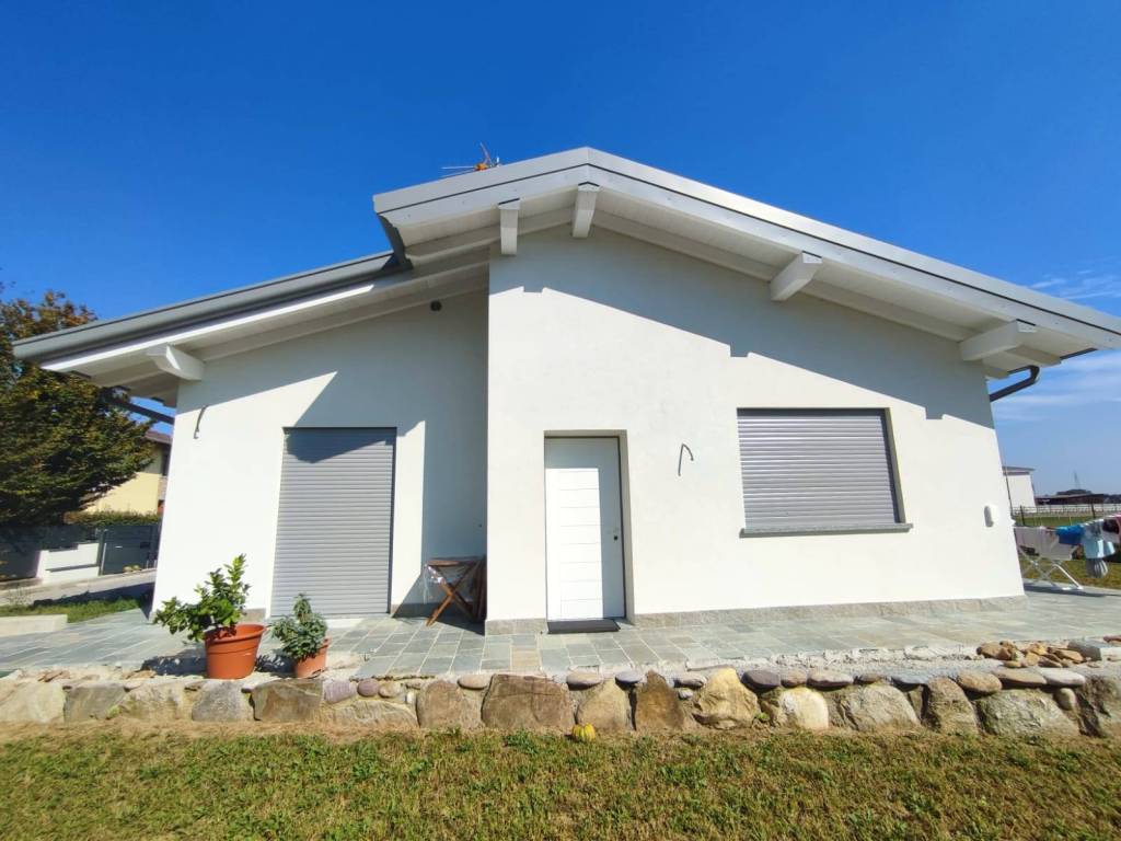 casa indipendente in vendita a Ponte San Pietro