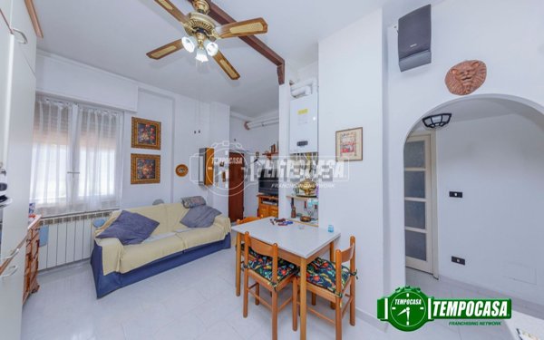 appartamento in vendita a Ponte San Pietro in zona Locate