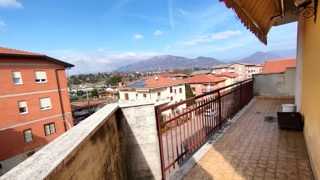 appartamento in vendita a Ponte San Pietro
