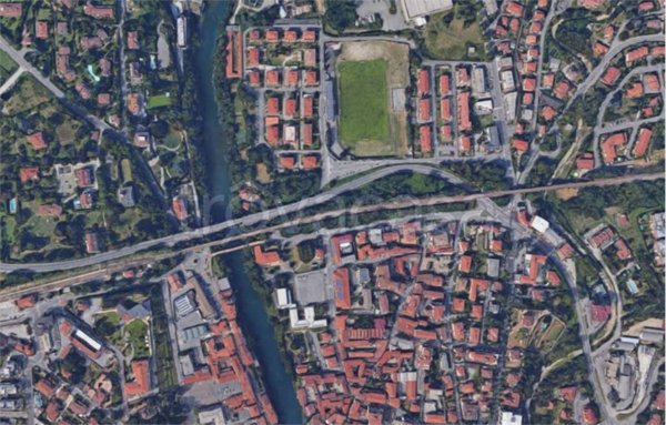 casale in vendita a Ponte San Pietro