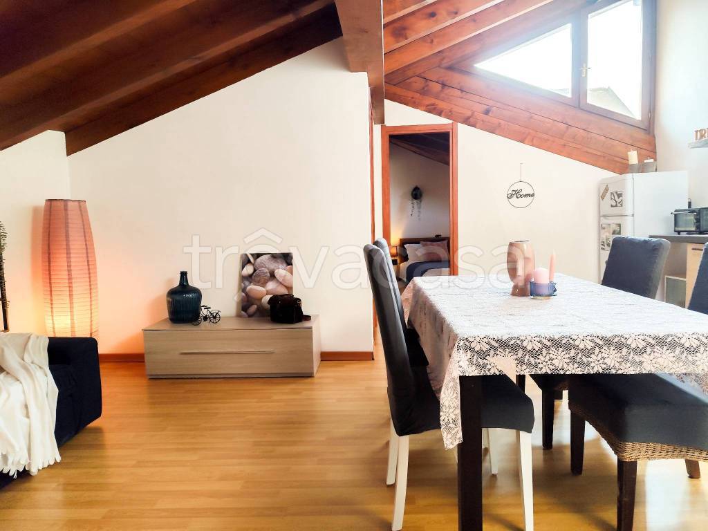 appartamento in vendita a Ponte San Pietro