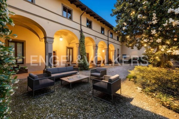 villa in vendita a Ponte San Pietro in zona Locate