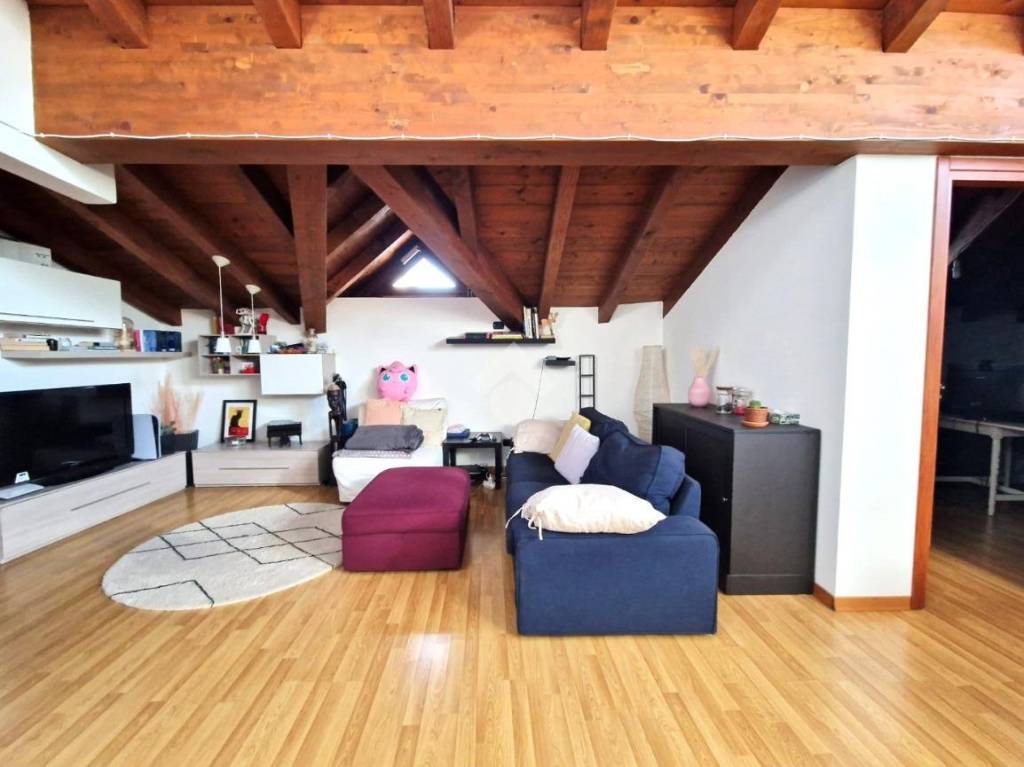 appartamento in vendita a Ponte San Pietro