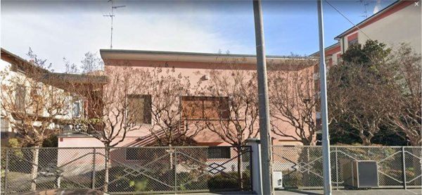 appartamento in vendita a Ponte San Pietro in zona Locate