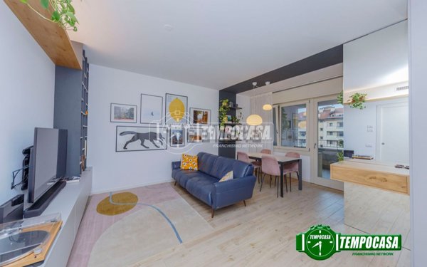 appartamento in vendita a Ponte San Pietro in zona Locate