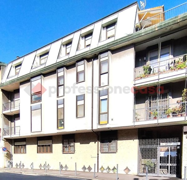 appartamento in vendita a Ponte San Pietro in zona Locate