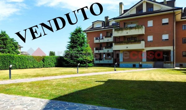 appartamento in vendita a Ponte San Pietro in zona Locate