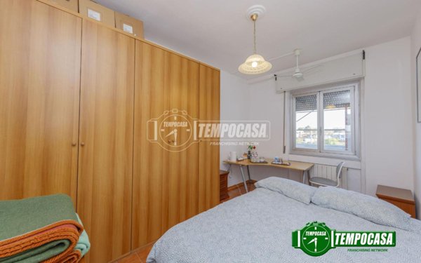 appartamento in vendita a Ponte San Pietro in zona Locate