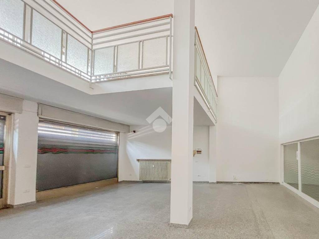 ufficio in vendita a Ponte San Pietro