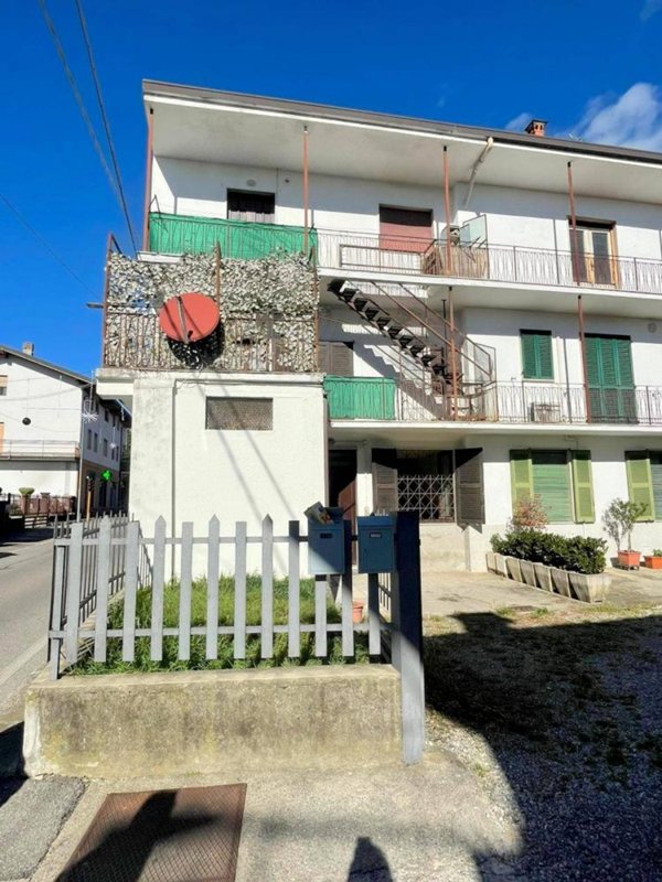 casa semindipendente in vendita a Ponte San Pietro in zona Locate