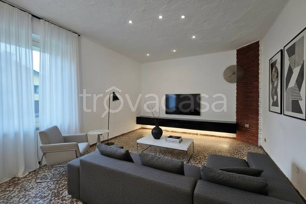 appartamento in vendita a Ponte San Pietro