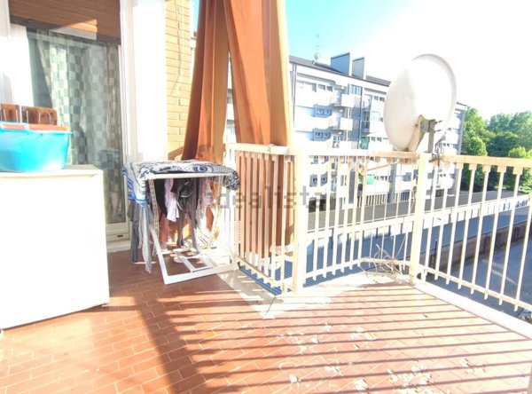 appartamento in vendita a Ponte San Pietro in zona Locate