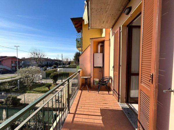 appartamento in vendita a Ponte San Pietro in zona Locate