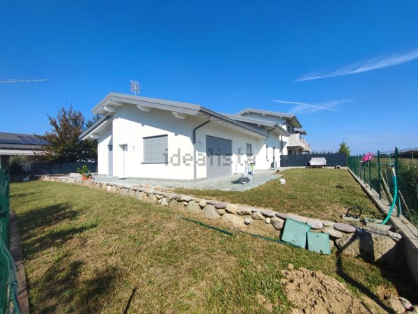 casa indipendente in vendita a Ponte San Pietro