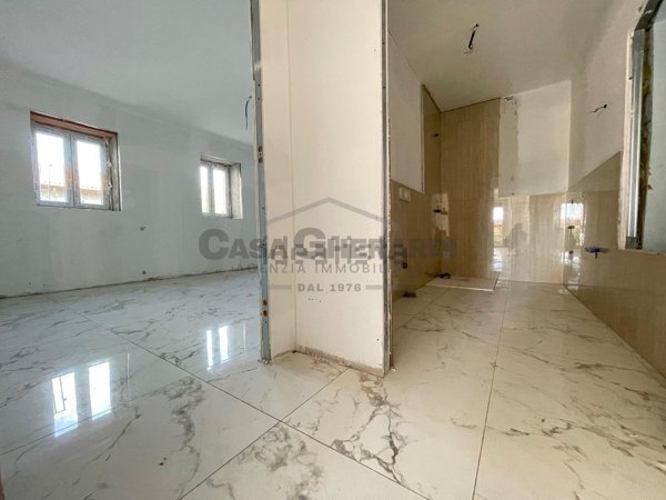 appartamento in vendita a Ponte San Pietro in zona Locate