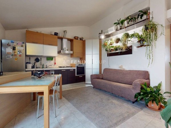 appartamento in vendita a Ponte San Pietro in zona Locate