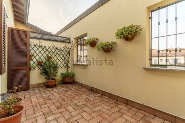 appartamento in vendita a Ponte San Pietro in zona Locate