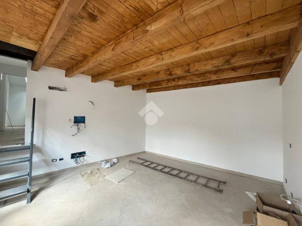 appartamento in vendita a Ponte San Pietro