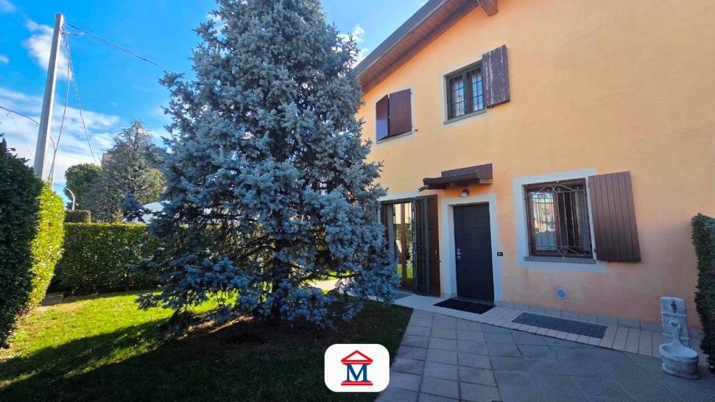 appartamento in vendita a Ponte San Pietro