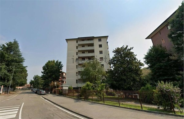 appartamento in vendita a Ponte San Pietro in zona Locate