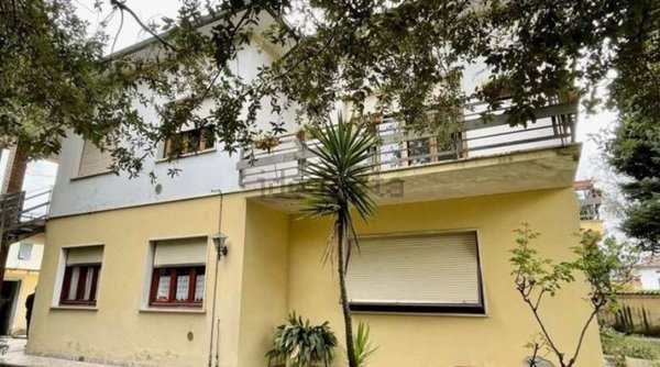 casa indipendente in vendita a Ponte San Pietro