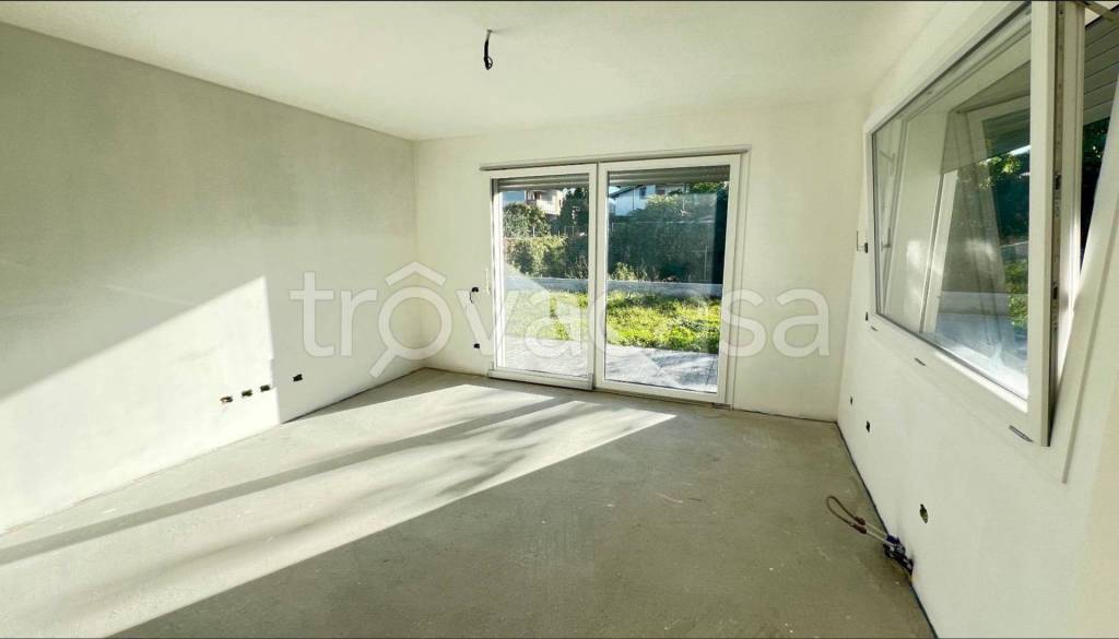casa indipendente in vendita a Ponte San Pietro