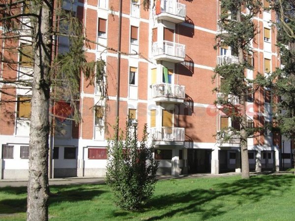 appartamento in vendita a Ponte San Pietro in zona Locate