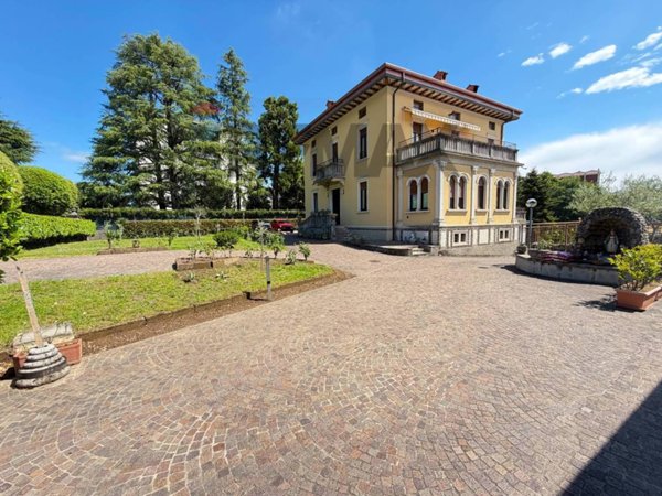 casa indipendente in vendita a Ponte San Pietro