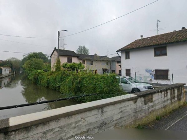 appartamento in vendita a Ponte San Pietro in zona Locate
