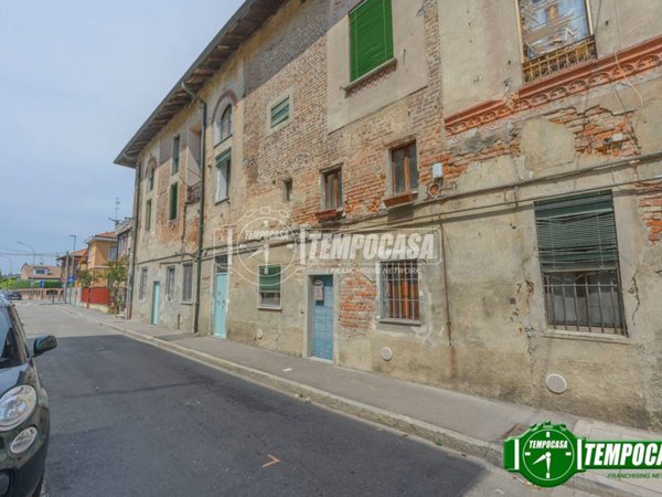appartamento in vendita a Ponte San Pietro in zona Locate