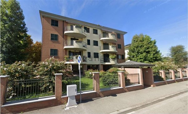 appartamento in vendita a Ponte San Pietro in zona Locate
