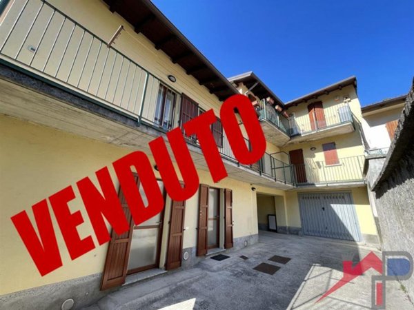 casa indipendente in vendita a Pontida