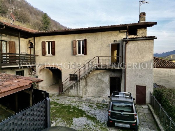 appartamento in vendita a Pontida