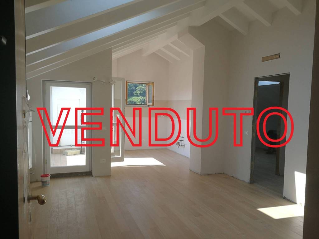 appartamento in vendita a Pontida