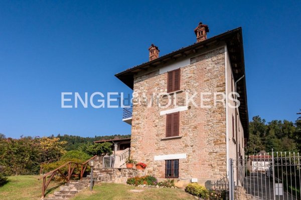 casa indipendente in vendita a Pontida in zona Gaggio