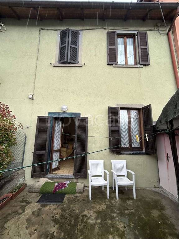 appartamento in vendita a Pontida