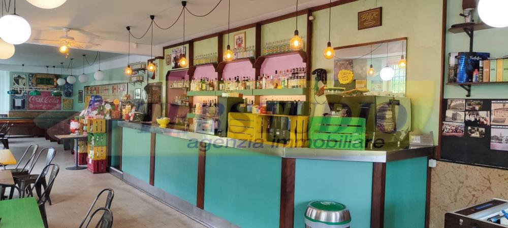 negozio in vendita a Pontida