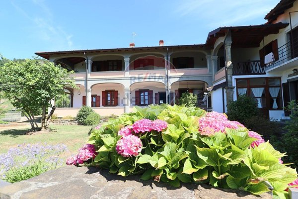 casa indipendente in vendita a Pontida in zona Gaggio