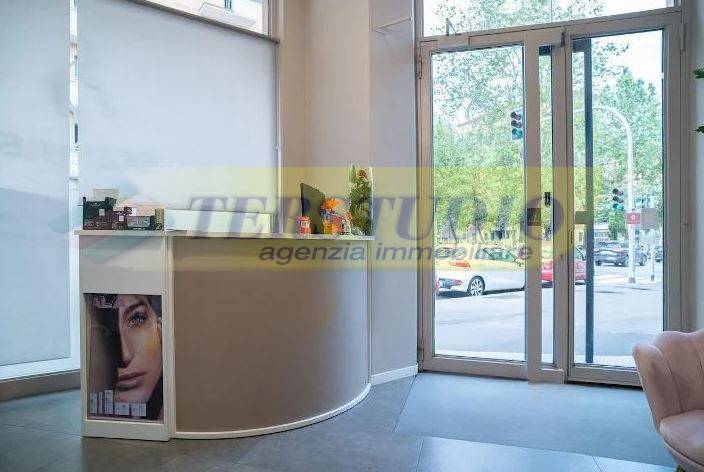 ufficio in vendita a Pontida in zona Cerchiera