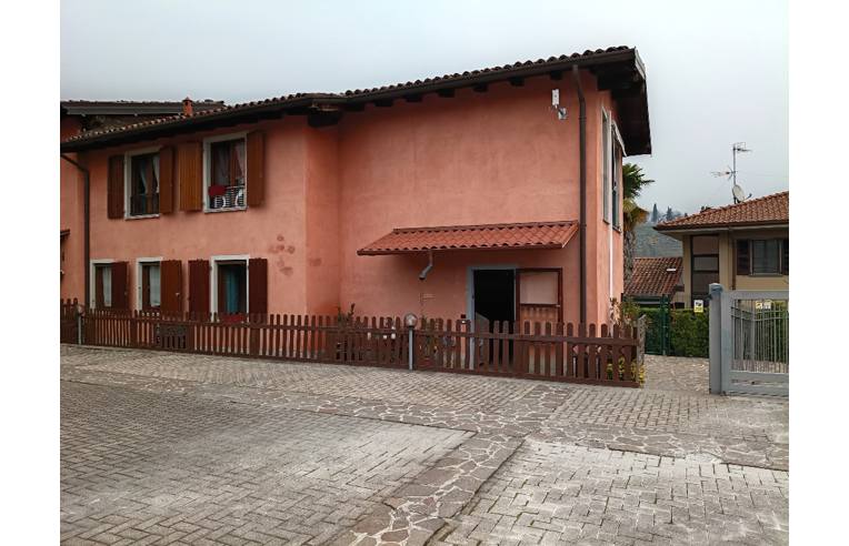 appartamento in vendita a Pontida in zona Valmora