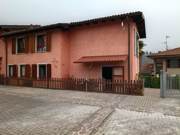 quadrivano in vendita a Pontida in zona Valmora