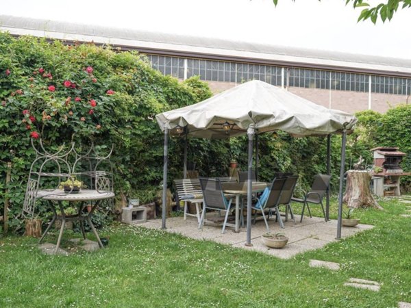 casa indipendente in vendita a Pontida